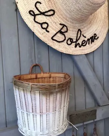 Le Cabana *